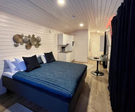 Tsakhkal Suites