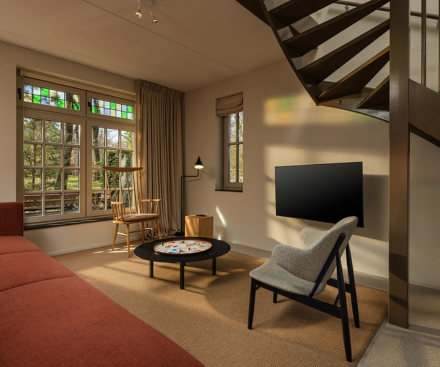 Renewed Village House (sleeps 8)